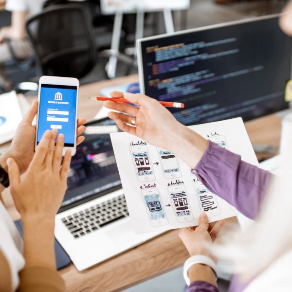 1643984649_338_Ventajas-beneficiosas-del-desarrollo-de-aplicaciones-moviles-multiplataforma-Por